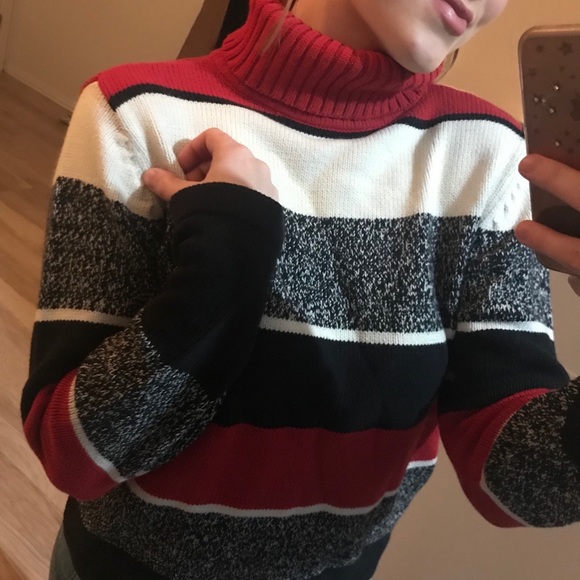 Vintage Sweater Bundle - Picture 4 of 6